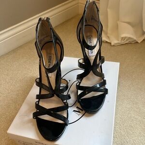 Steve Madden black heels